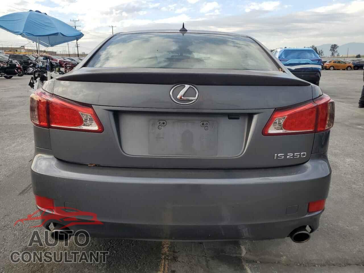 LEXUS IS 2012 - JTHBF5C28C2103126