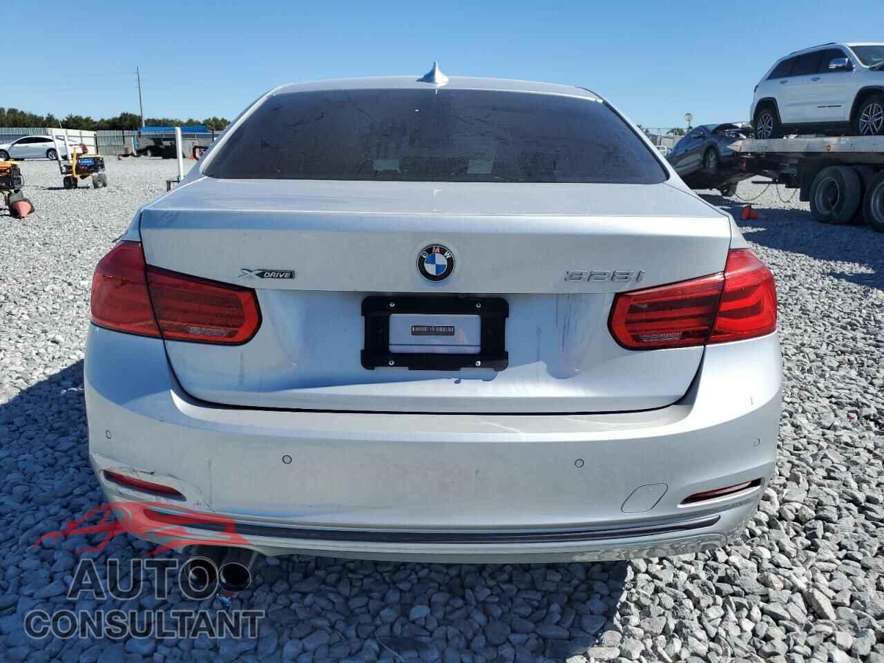 BMW 3 SERIES 2016 - WBA8E3G52GNU04712
