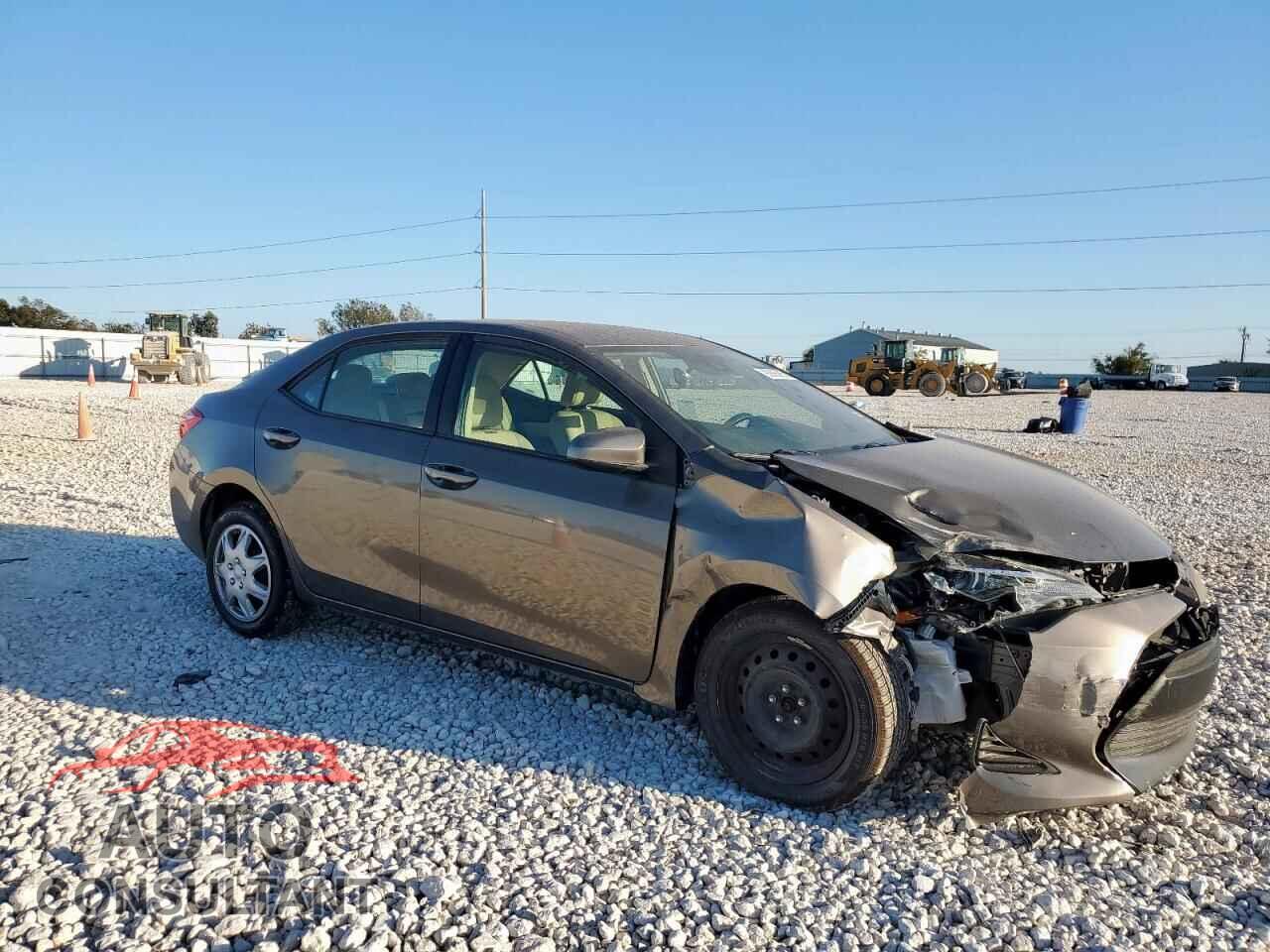 TOYOTA COROLLA 2019 - 5YFBURHE0KP938428