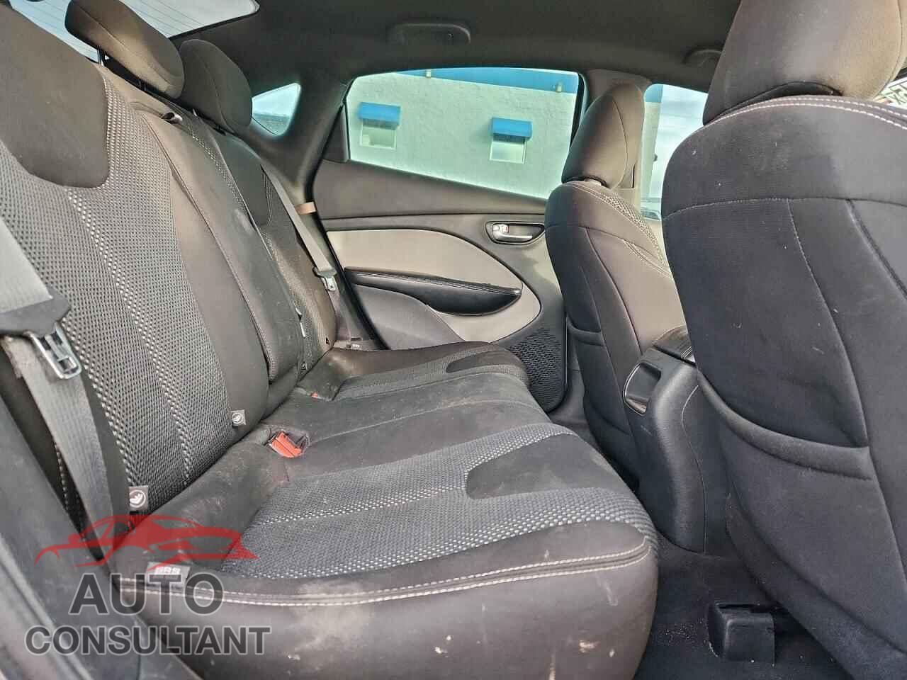 DODGE DART 2015 - 1C3CDFBB3FD363417