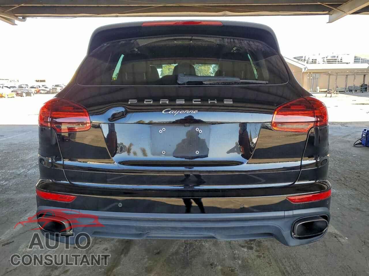 PORSCHE CAYENNE 2016 - WP1AA2A2XGKA15762