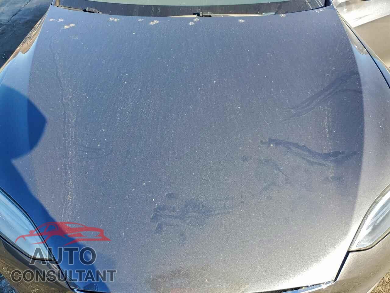 TESLA MODEL S 2018 - 5YJSA1E20JF246121