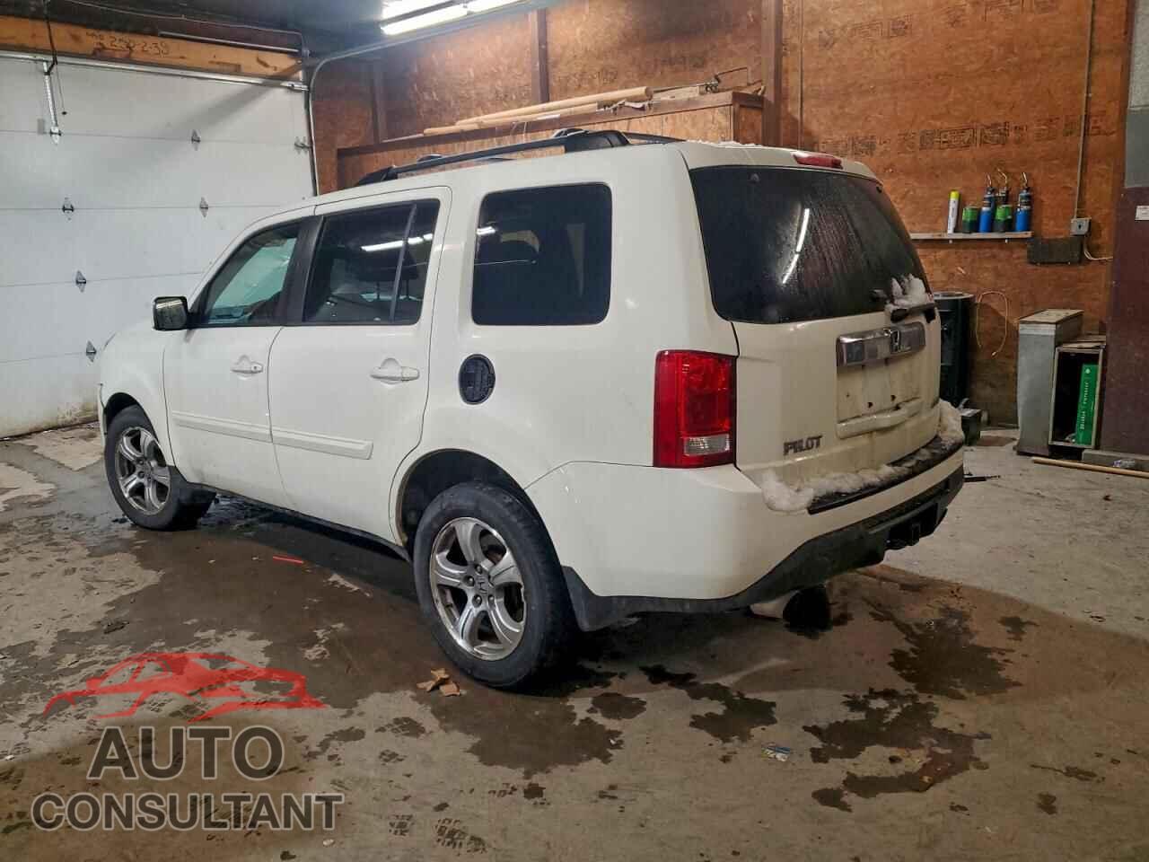 HONDA PILOT 2014 - 5FNYF4H73EB007687