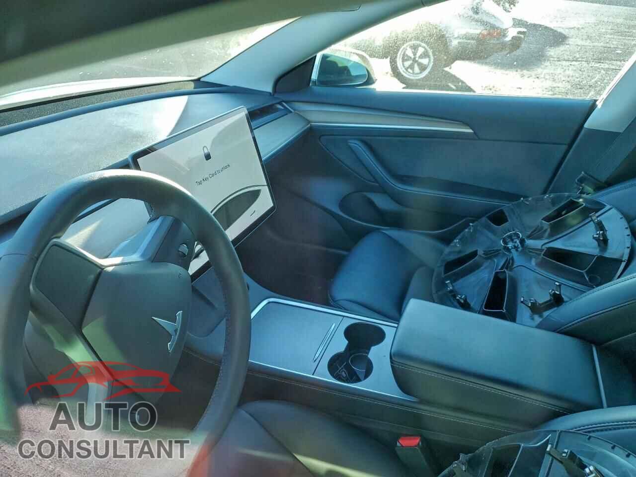 TESLA MODEL 3 2021 - 5YJ3E1EB3MF070582