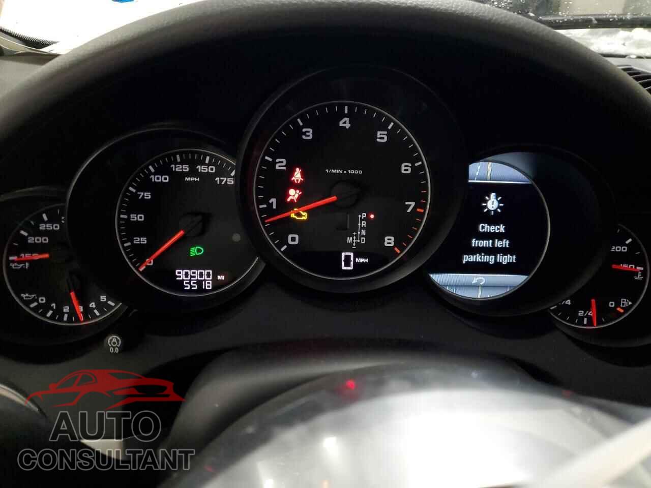PORSCHE CAYENNE 2017 - WP1AA2A25HKA90726