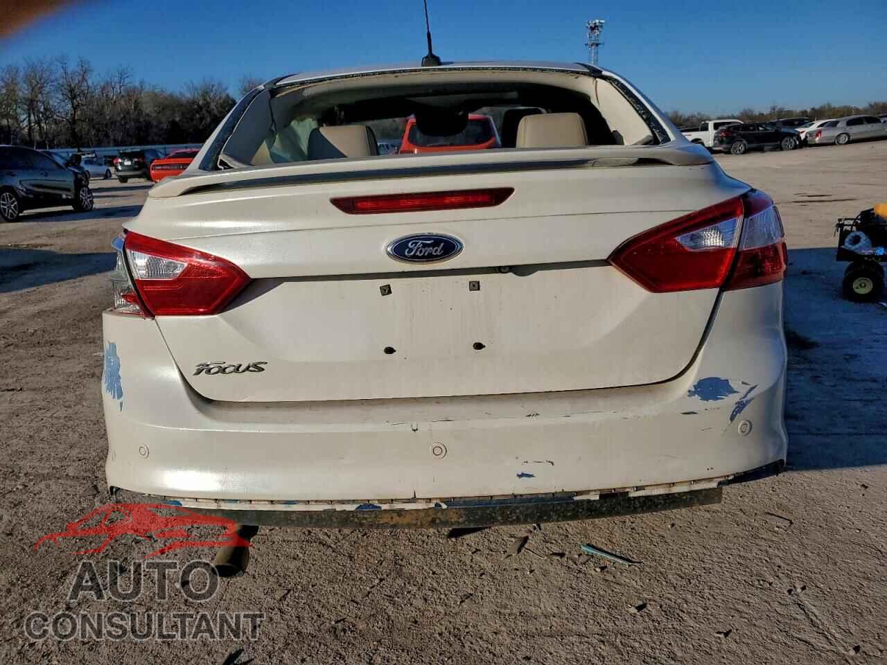 FORD FOCUS 2012 - 1FAHP3H2XCL312910