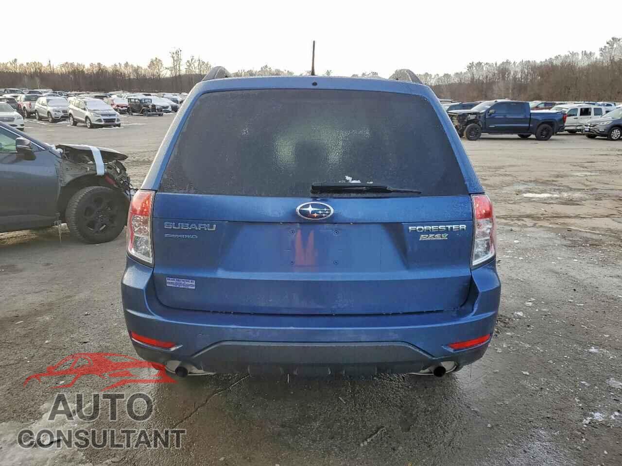 SUBARU FORESTER 2011 - JF2SHAEC2BH738673