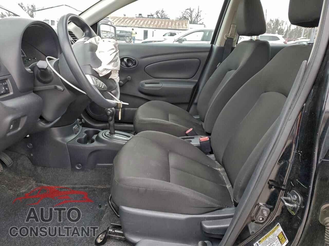 NISSAN VERSA 2019 - 3N1CN7AP3KL846313