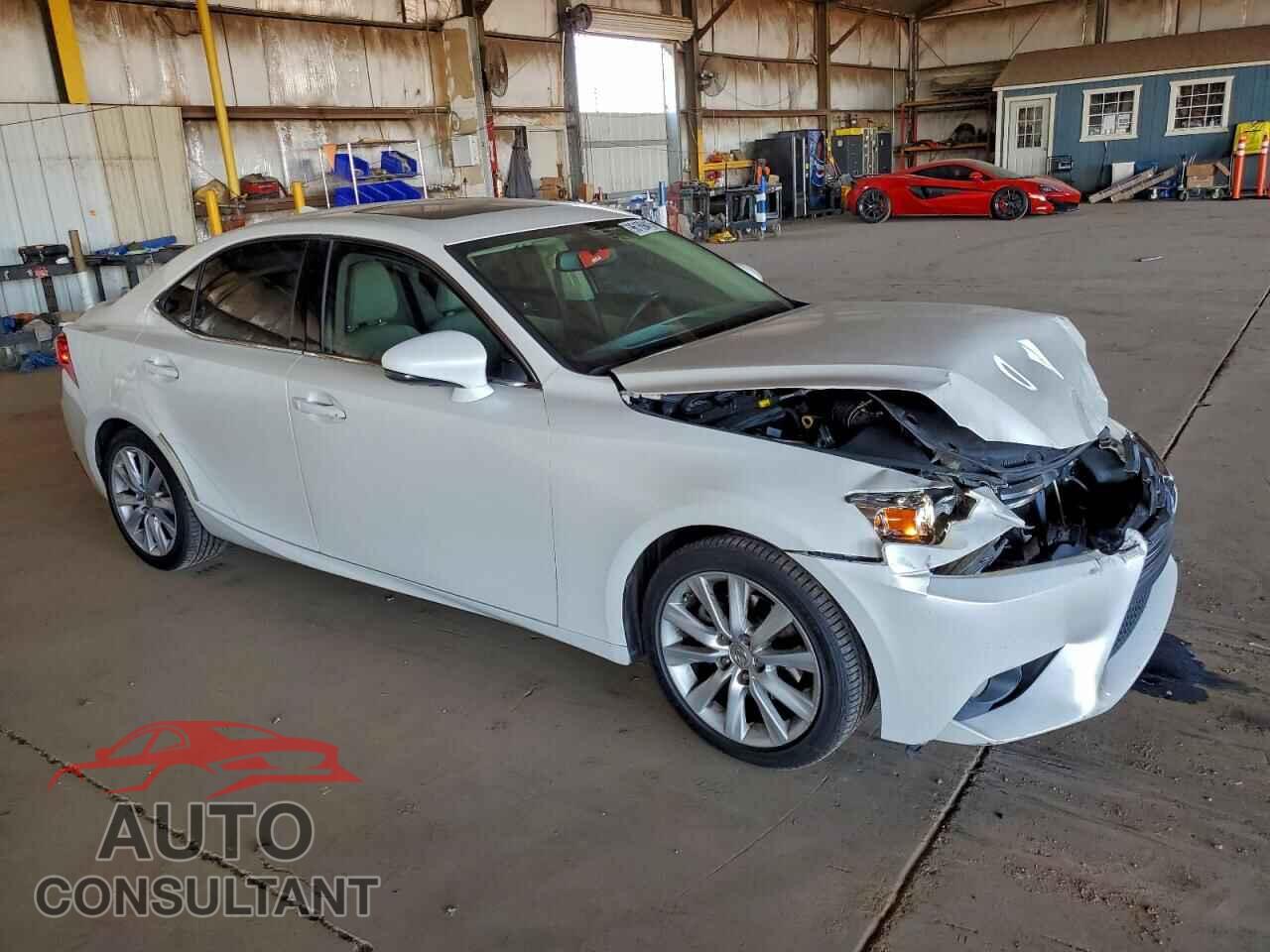 LEXUS IS 2014 - JTHBF1D22E5040405