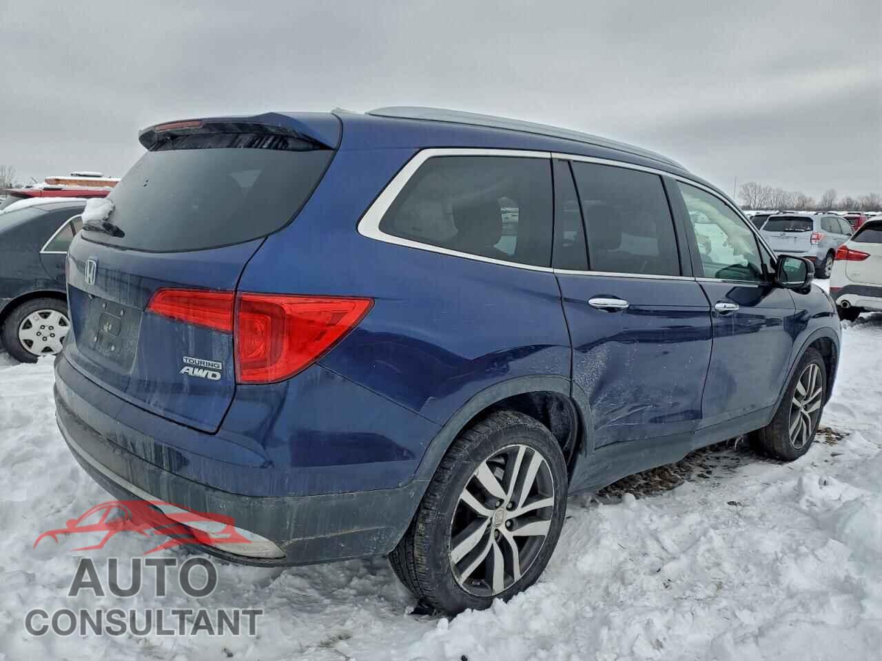 HONDA PILOT 2017 - 5FNYF6H95HB003111