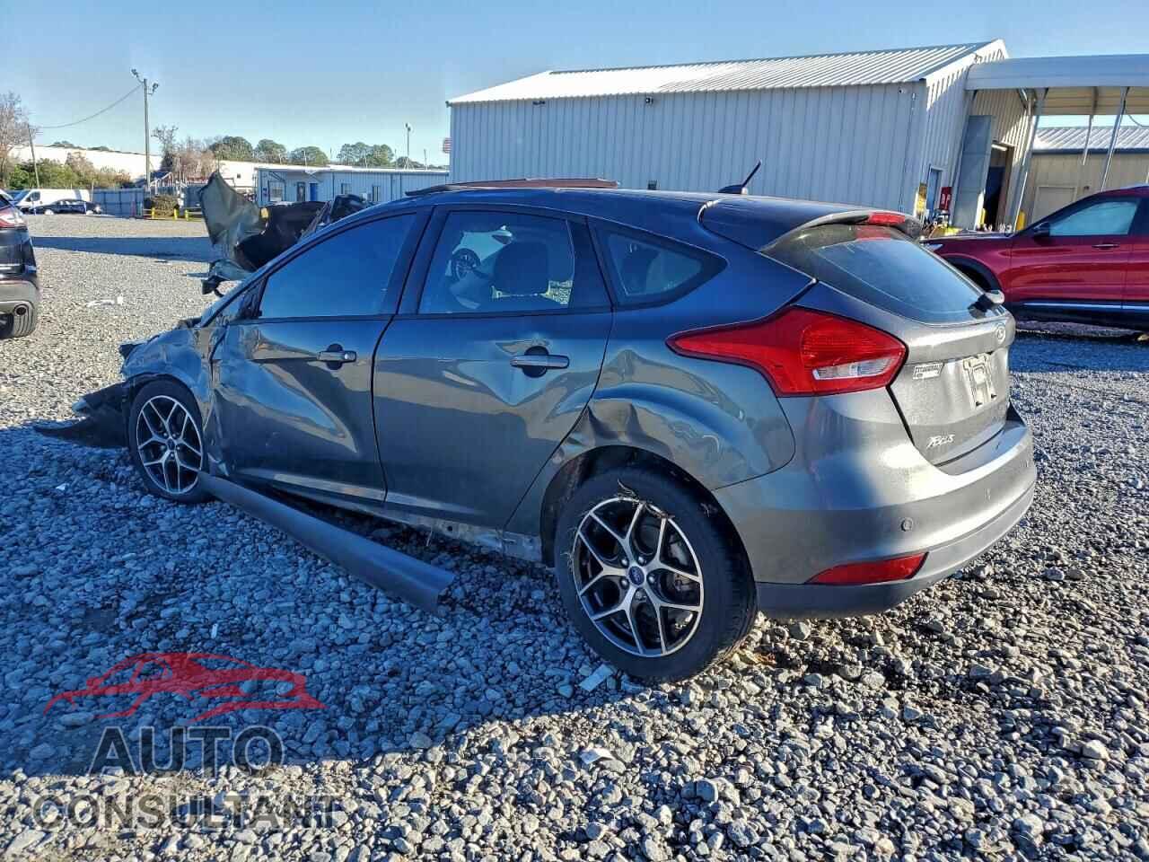 FORD FOCUS 2017 - 1FADP3M29HL305801