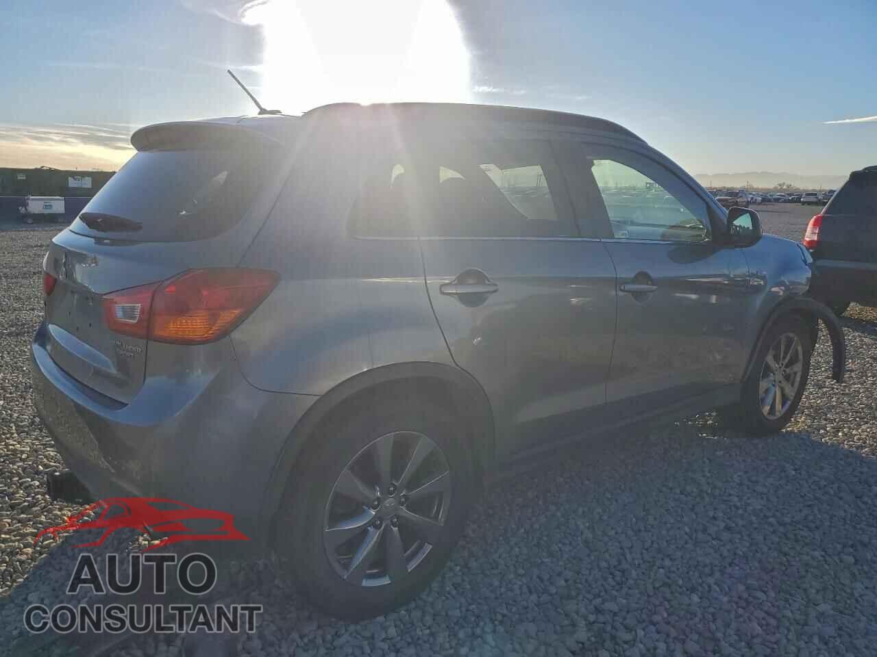 MITSUBISHI OUTLANDER 2013 - 4A4AR5AU8DE025562