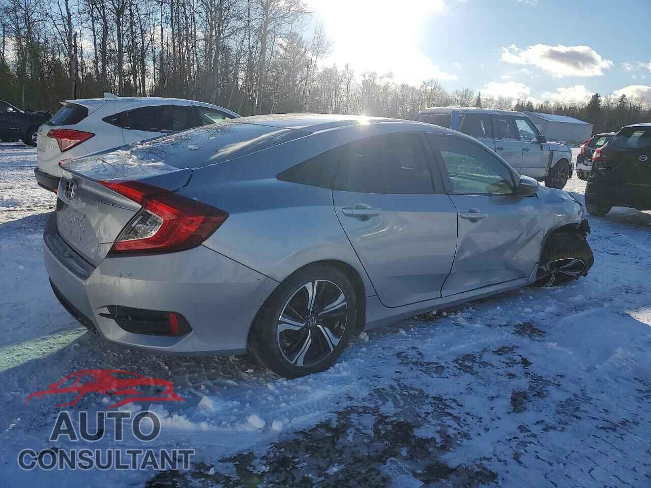 HONDA CIVIC 2018 - 2HGFC2F55JH018847