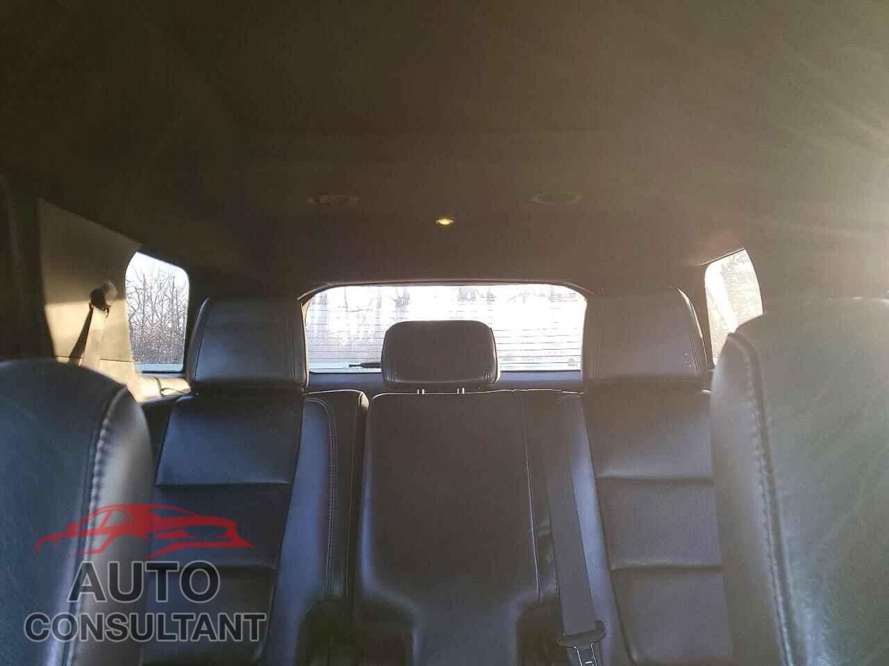 FORD EXPLORER 2013 - 1FM5K8D8XDGB91028