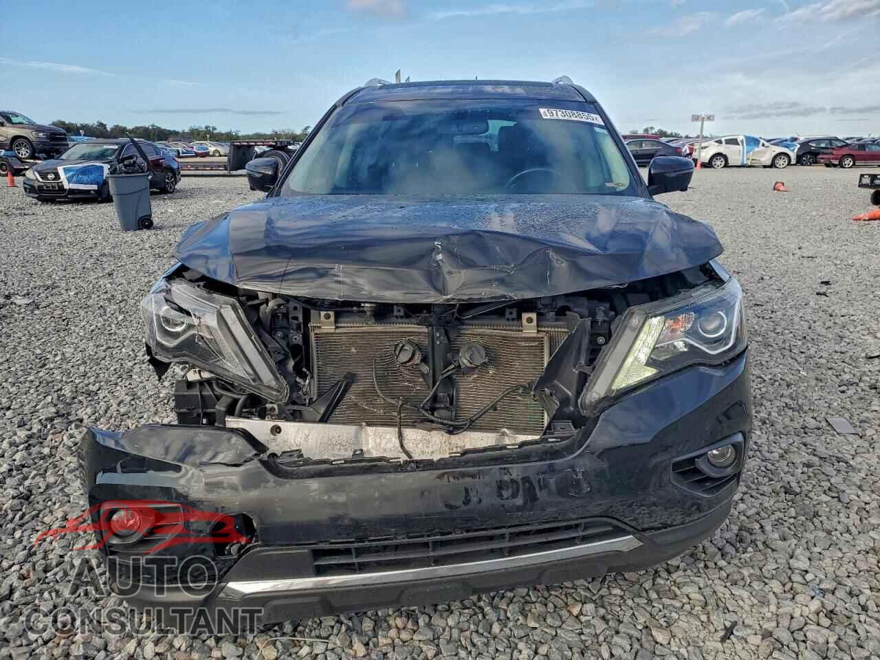 NISSAN PATHFINDER 2017 - 5N1DR2MM9HC651682