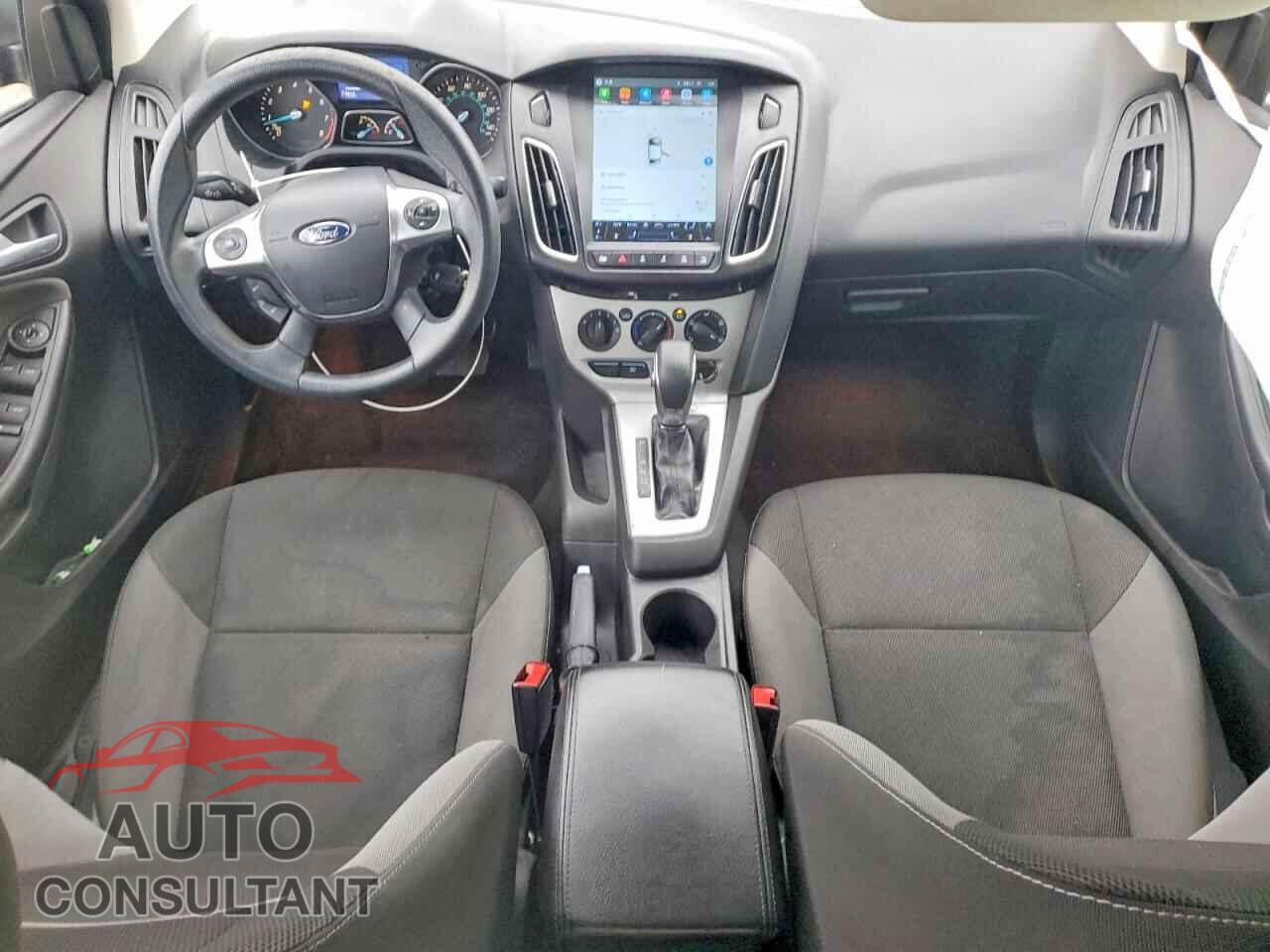 FORD FOCUS 2014 - 1FADP3F26EL203428