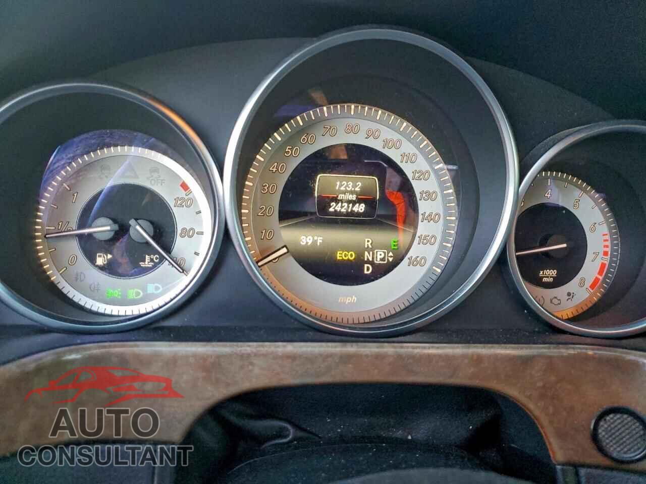 MERCEDES-BENZ E-CLASS 2014 - WDDHF5KB4EA820831