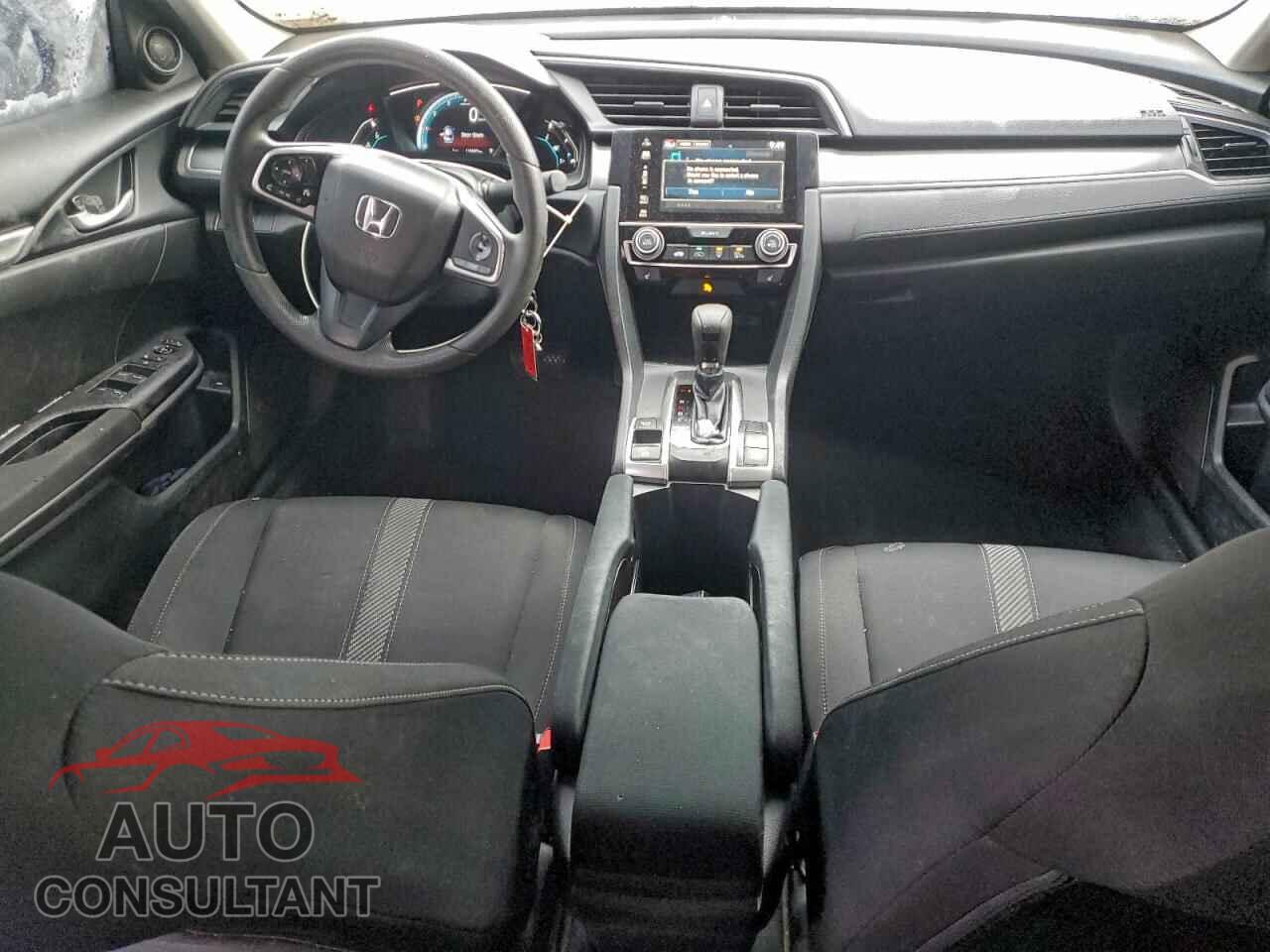 HONDA CIVIC 2017 - 2HGFC2F52HH011901