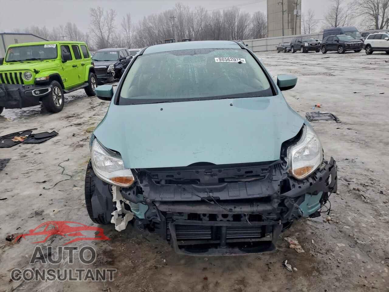 FORD FOCUS 2012 - 1FAHP3K2XCL265077