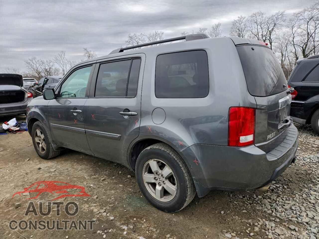 HONDA PILOT 2011 - 5FNYF4H70BB003690