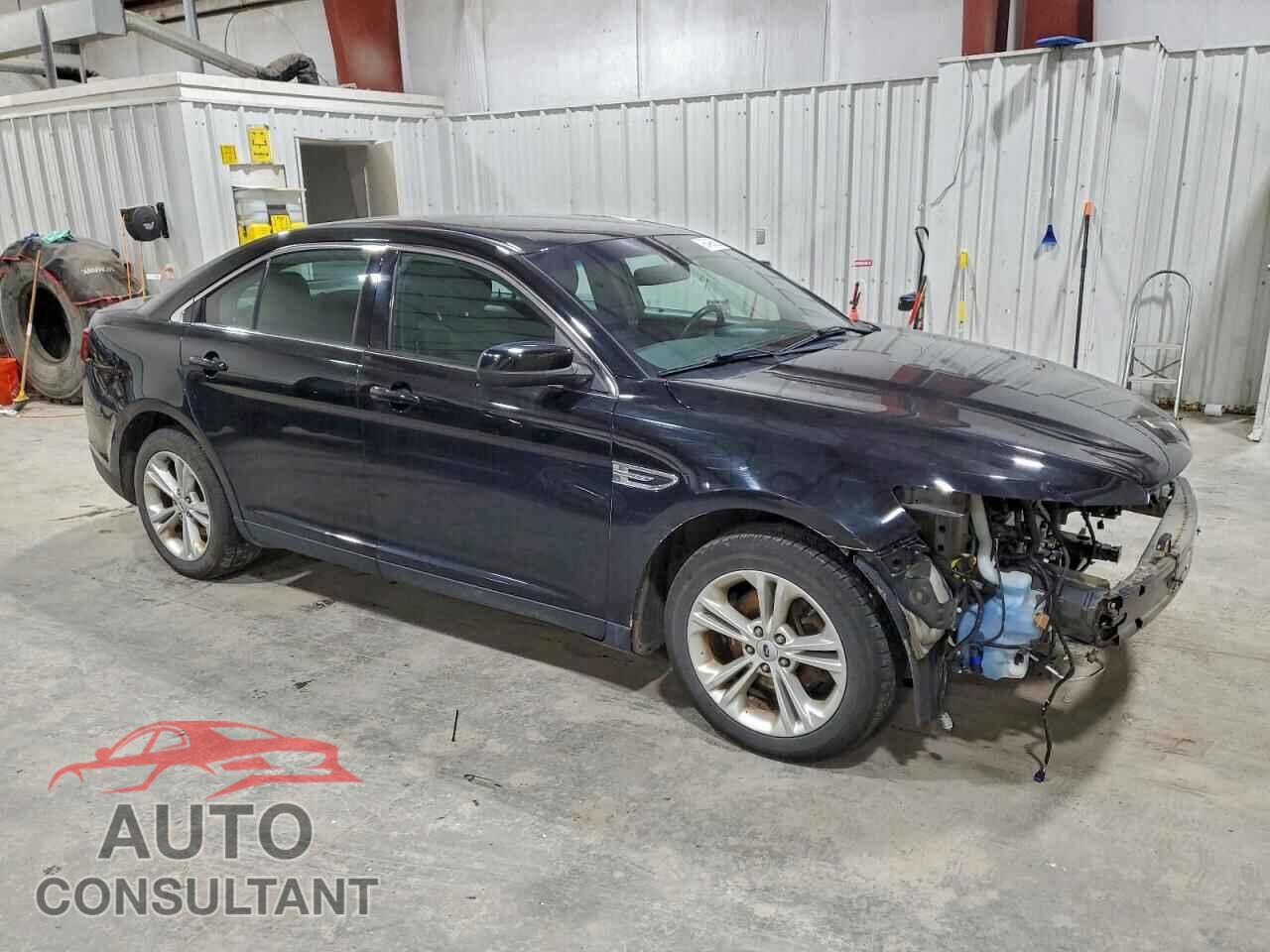 FORD TAURUS 2017 - 1FAHP2E80HG112167