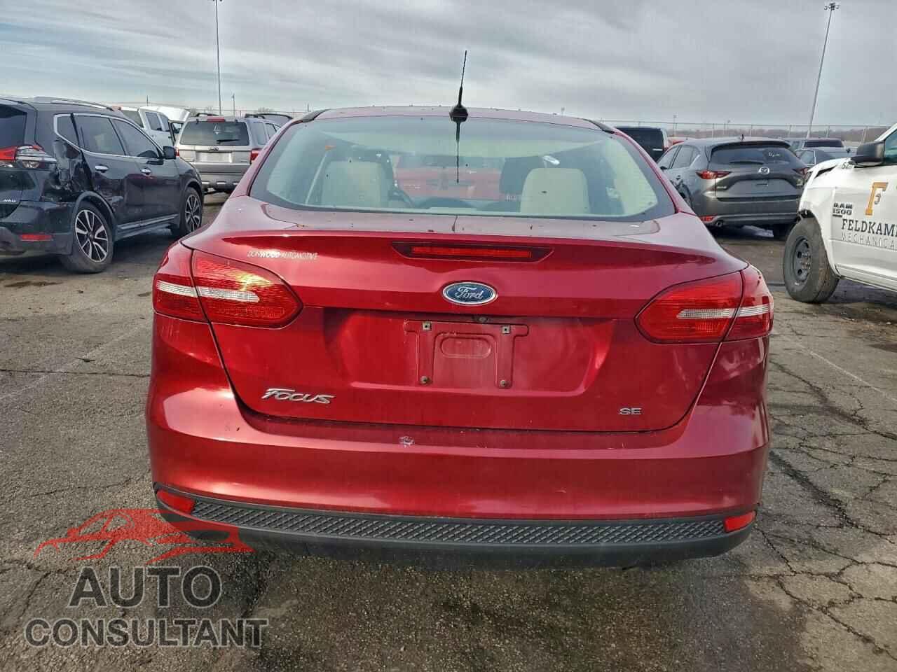FORD FOCUS 2017 - 1FADP3F25HL317151
