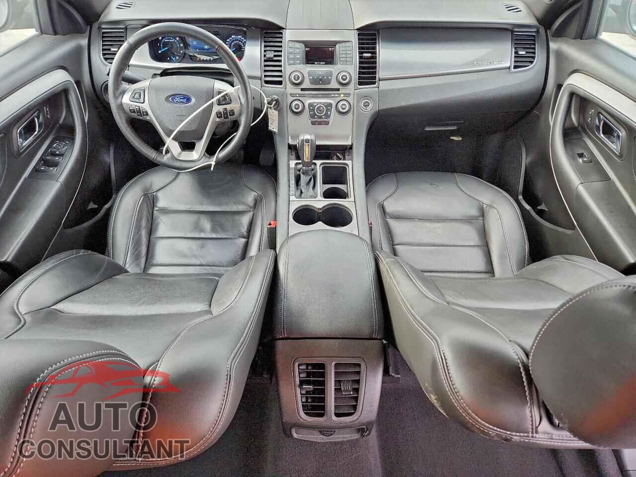 FORD TAURUS 2018 - 1FAHP2E8XJG142265