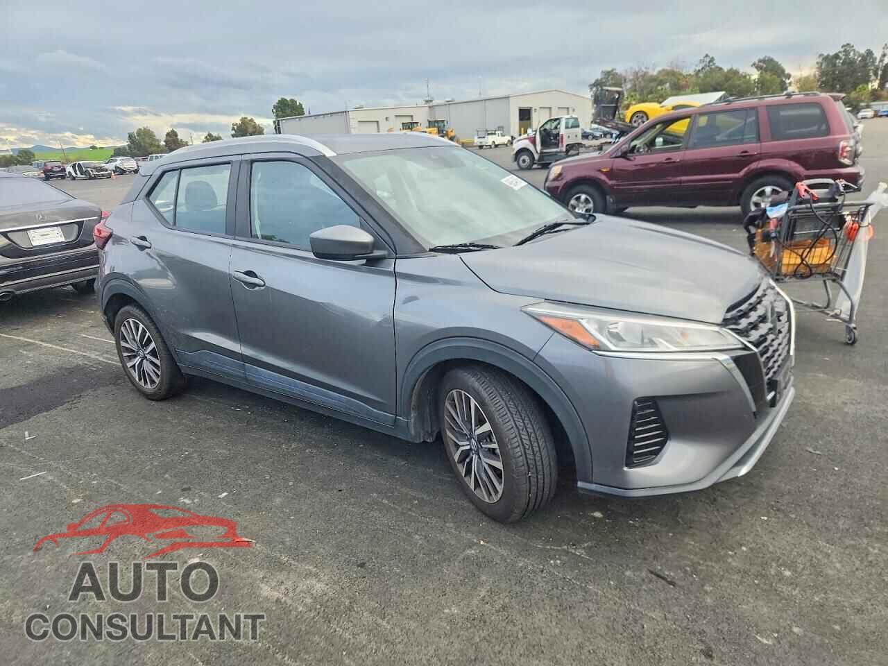 NISSAN KICKS 2021 - 3N1CP5CVXML522708