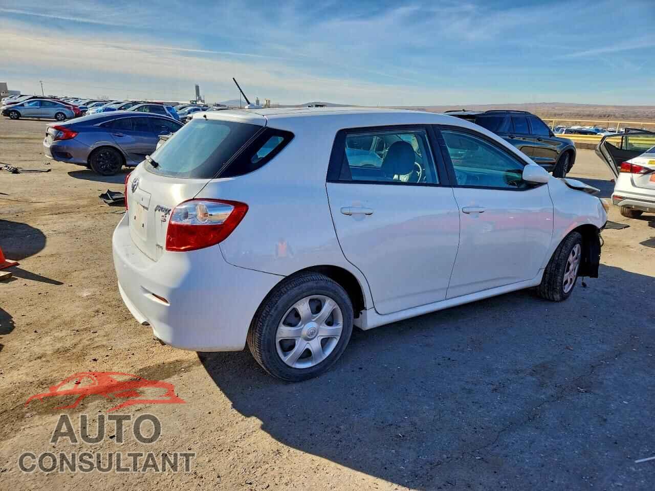TOYOTA MATRIX 2010 - 2T1LE4EE1AC016032