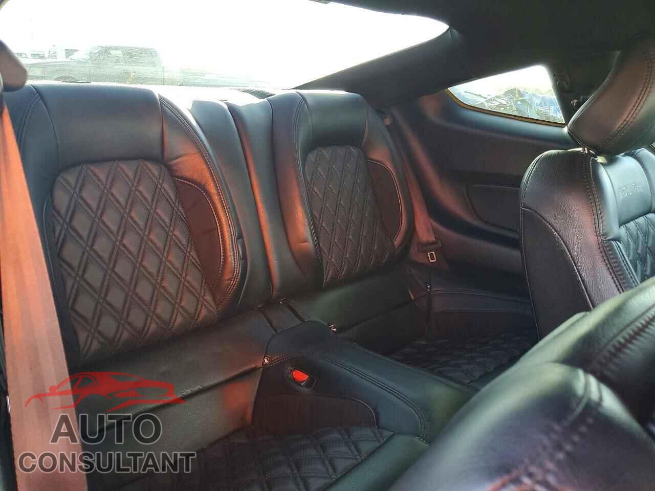 FORD MUSTANG 2023 - 1FA6P8CF8P5300196