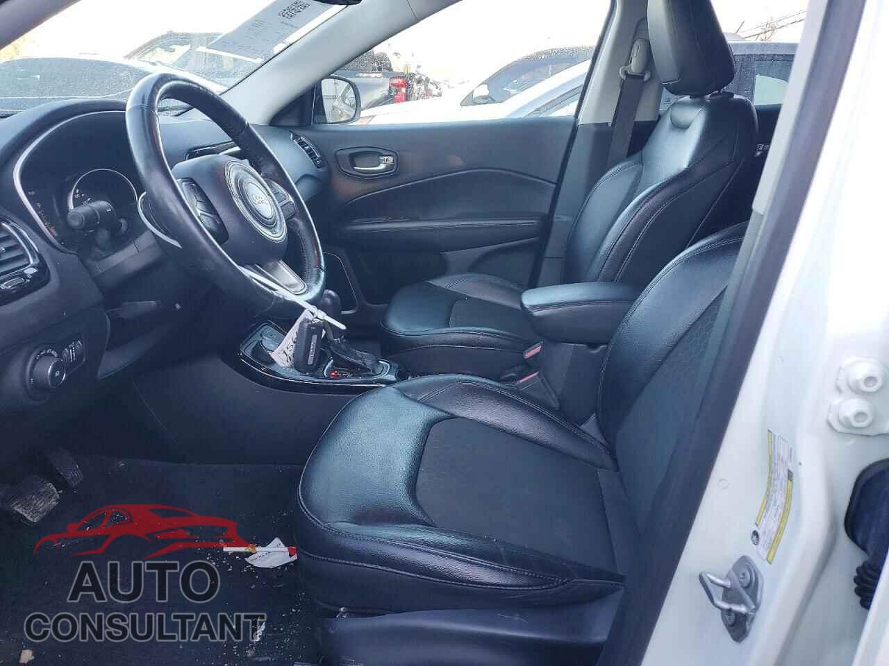 JEEP COMPASS 2018 - 3C4NJDBB7JT395985