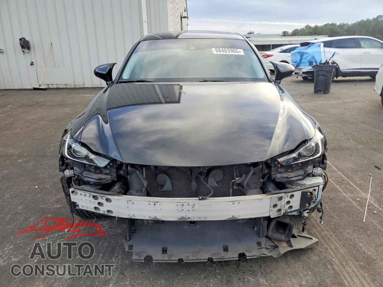 LEXUS IS 2017 - JTHBA1D27H5040158