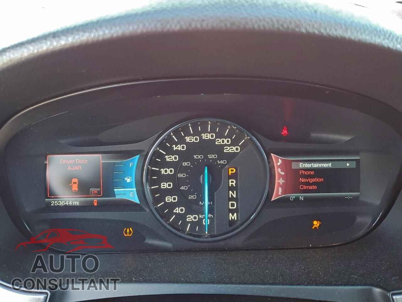 FORD EDGE 2011 - 2FMDK4AK8BBA20688