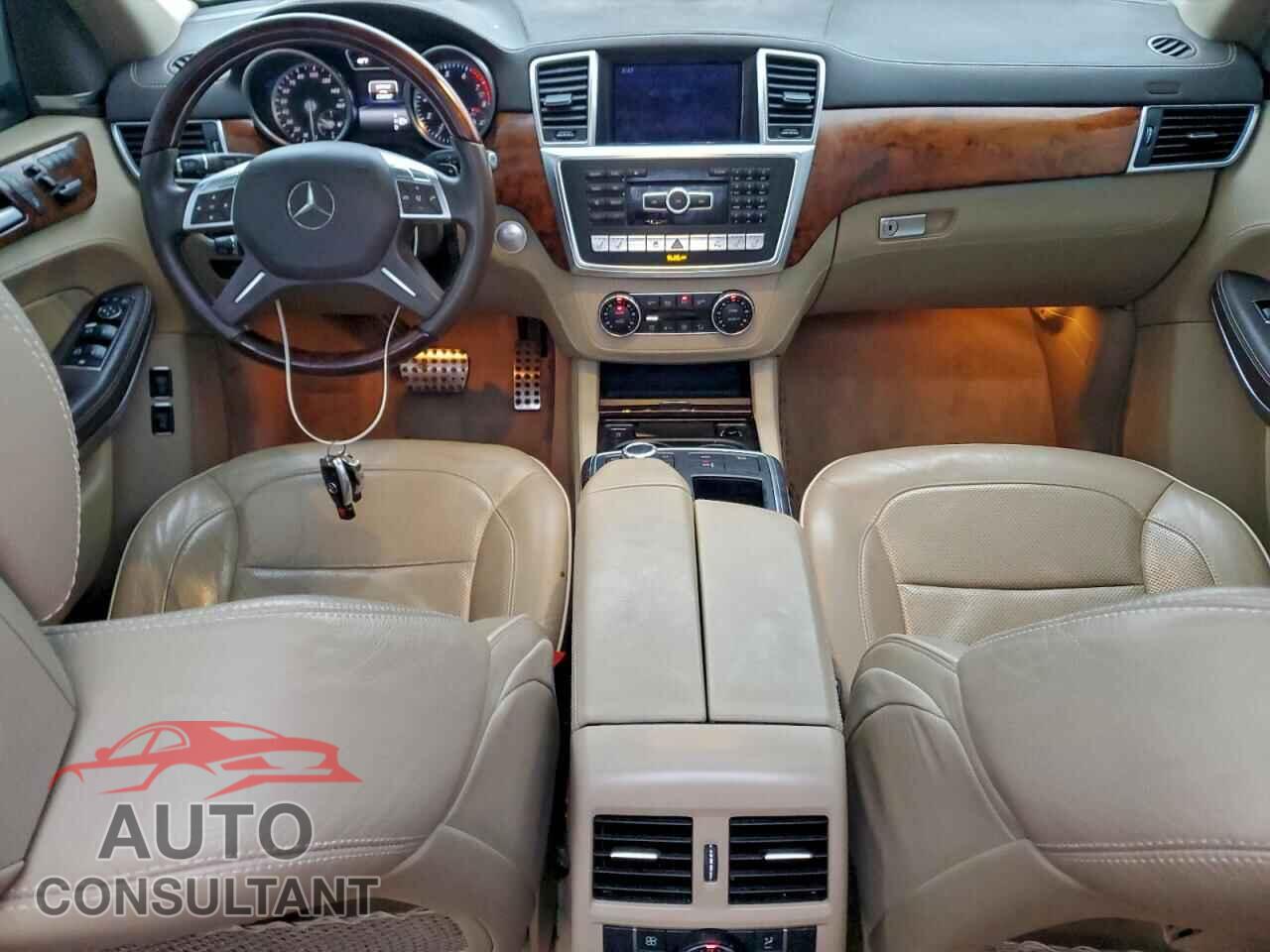 MERCEDES-BENZ GL-CLASS 2014 - 4JGDF7DE1EA291054