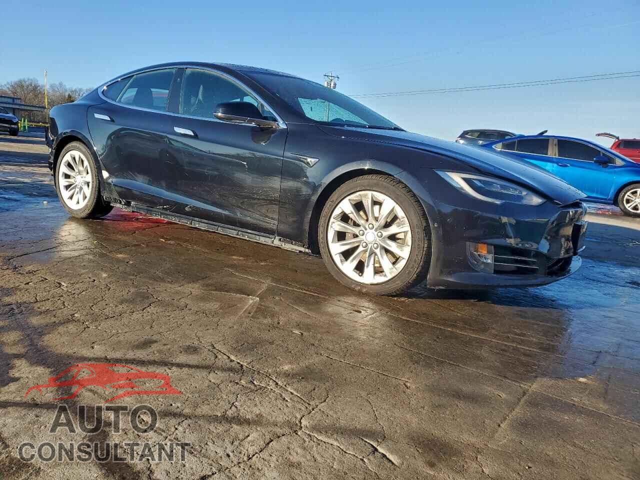 TESLA MODEL S 2017 - 5YJSA1E26HF183634