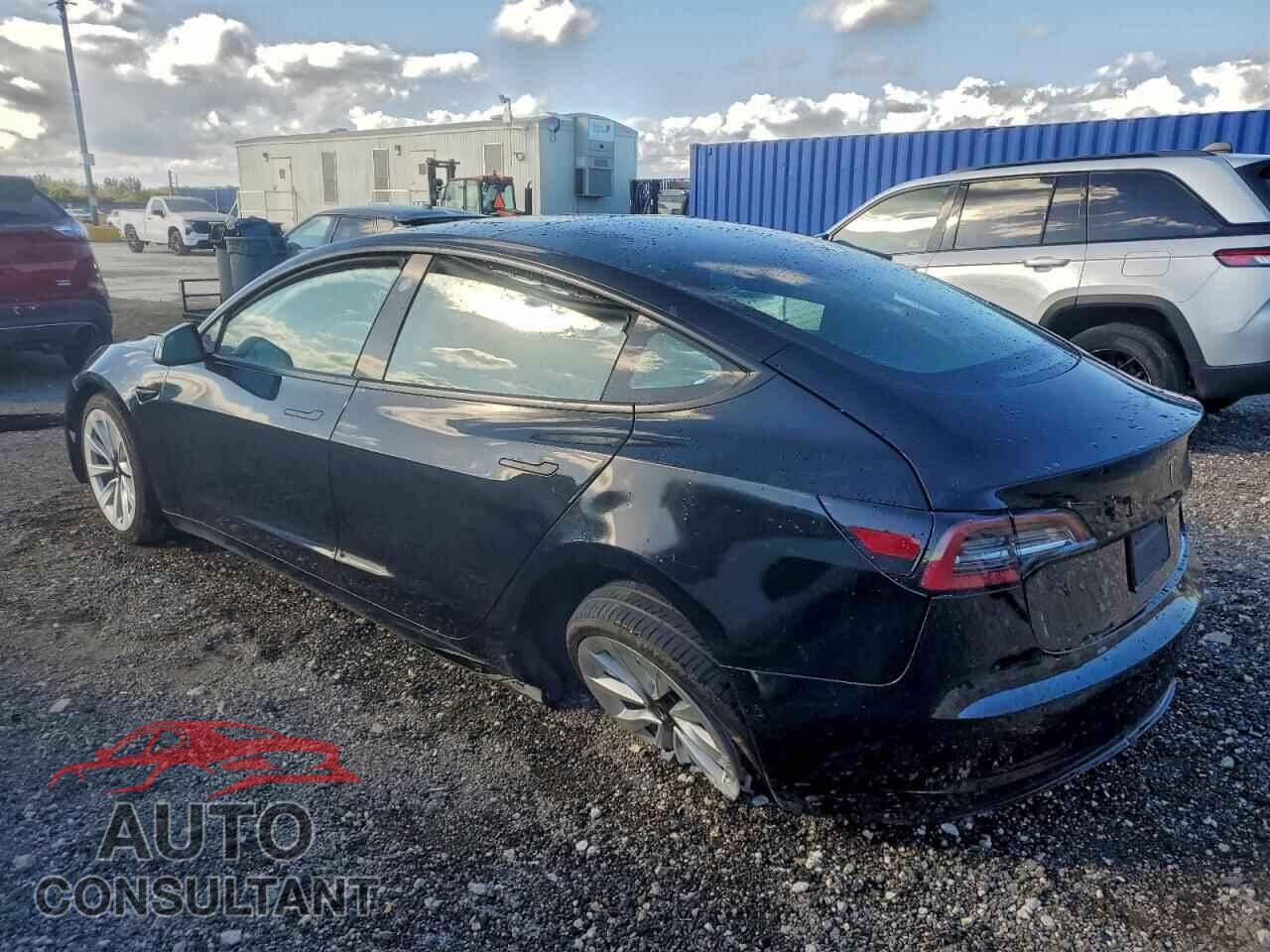 TESLA MODEL 3 2022 - 5YJ3E1EA2NF372387