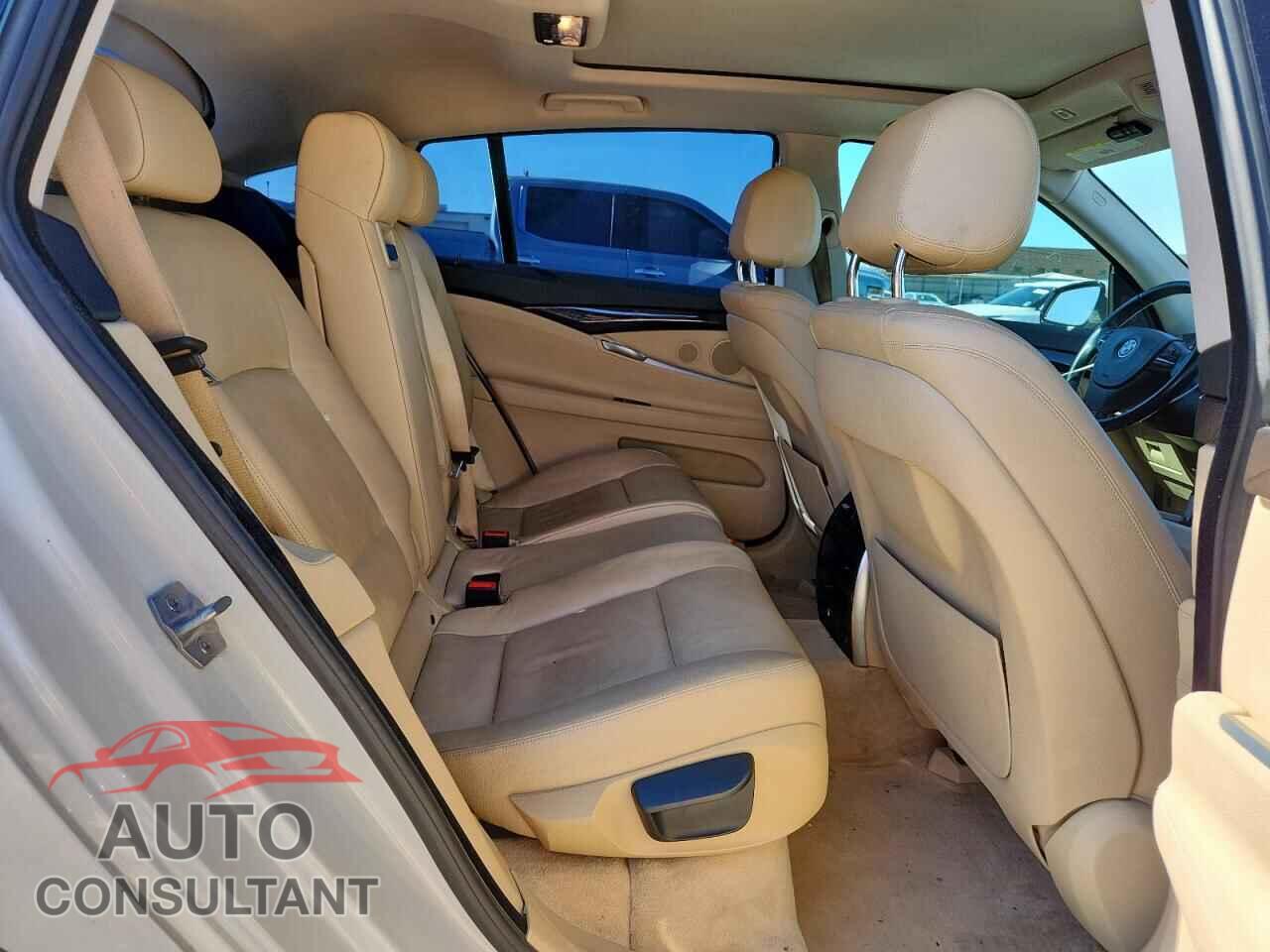 BMW 5 SERIES 2014 - WBA5M2C5XED871966
