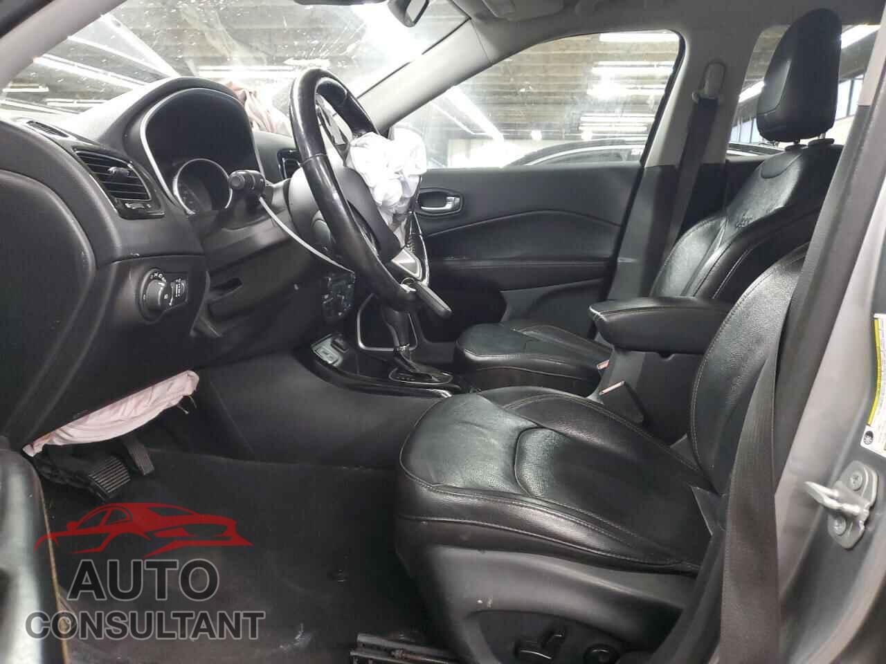 JEEP COMPASS 2020 - 3C4NJCCB4LT187588
