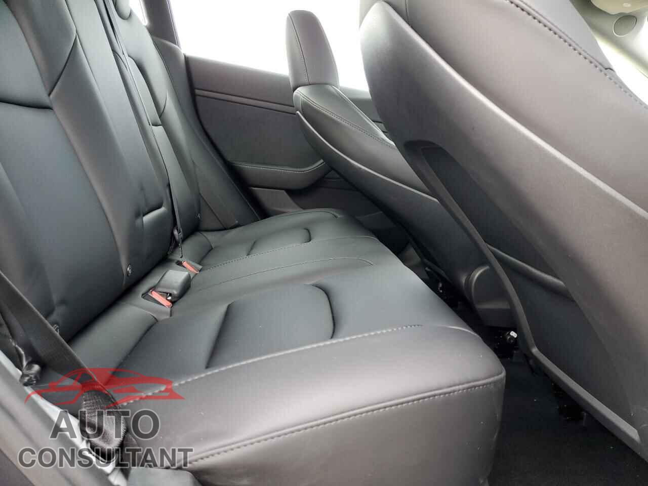TESLA MODEL 3 2023 - 5YJ3E1EA4PF647423