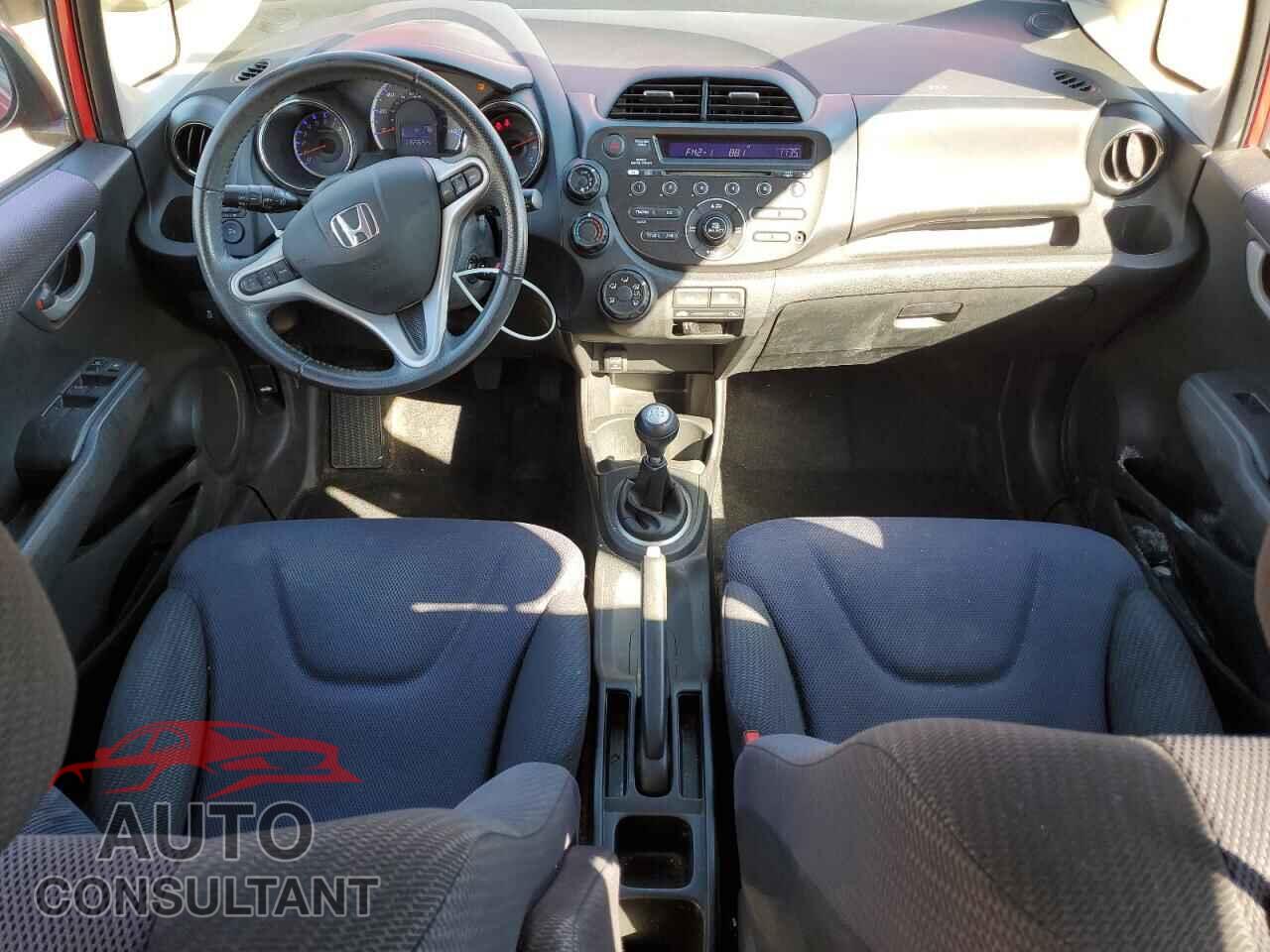 HONDA FIT 2012 - JHMGE8G58CS008564
