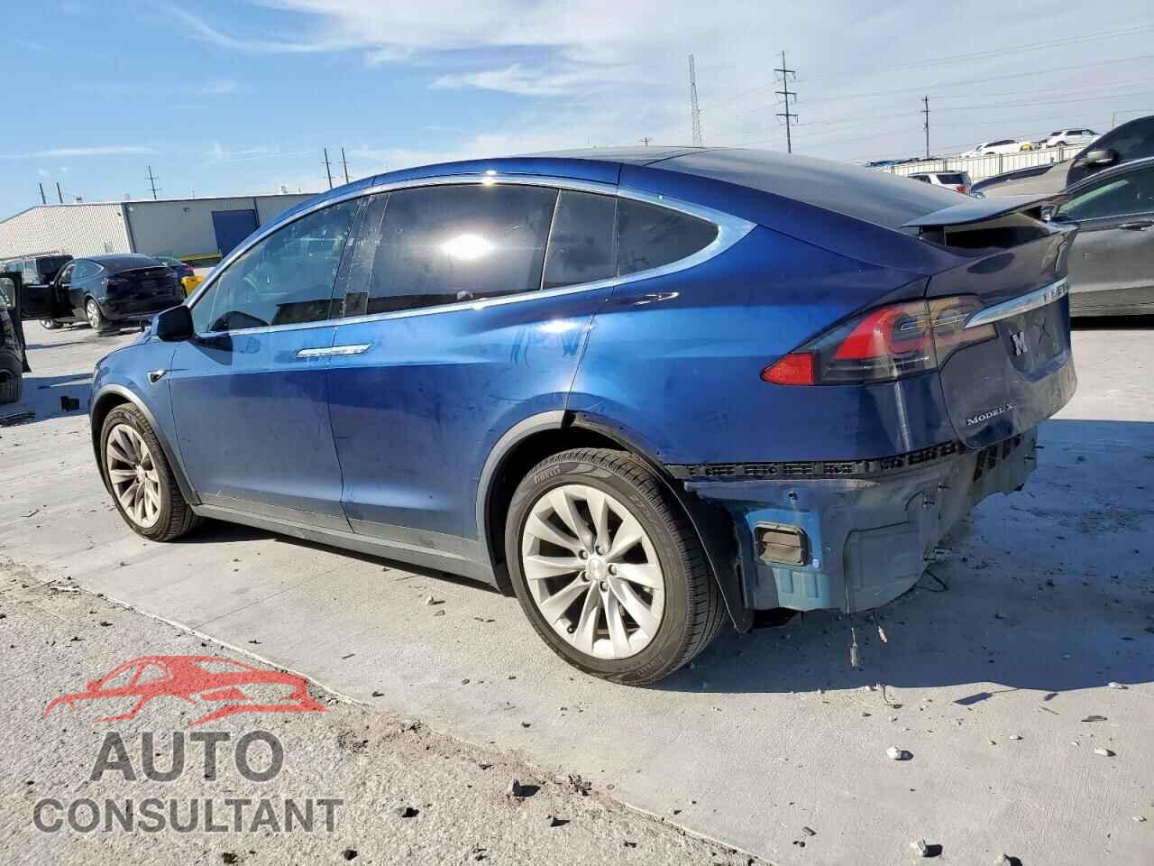 TESLA MODEL X 2018 - 5YJXCBE28JF105349