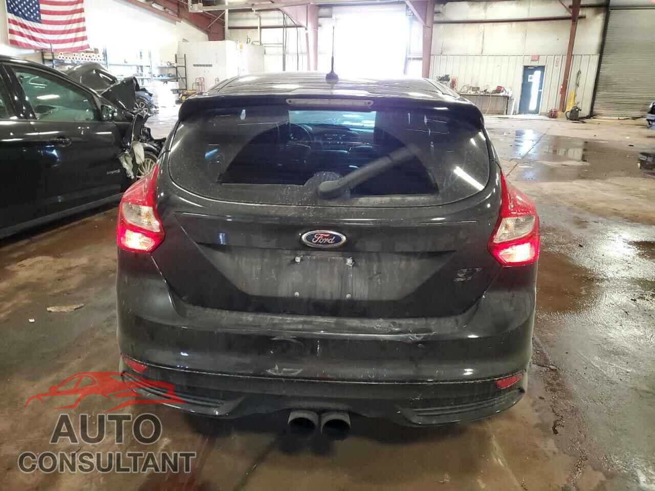 FORD FOCUS 2014 - 1FADP3L9XEL405660