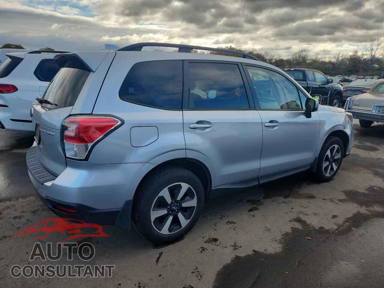 SUBARU FORESTER 2018 - JF2SJAEC4JH445599