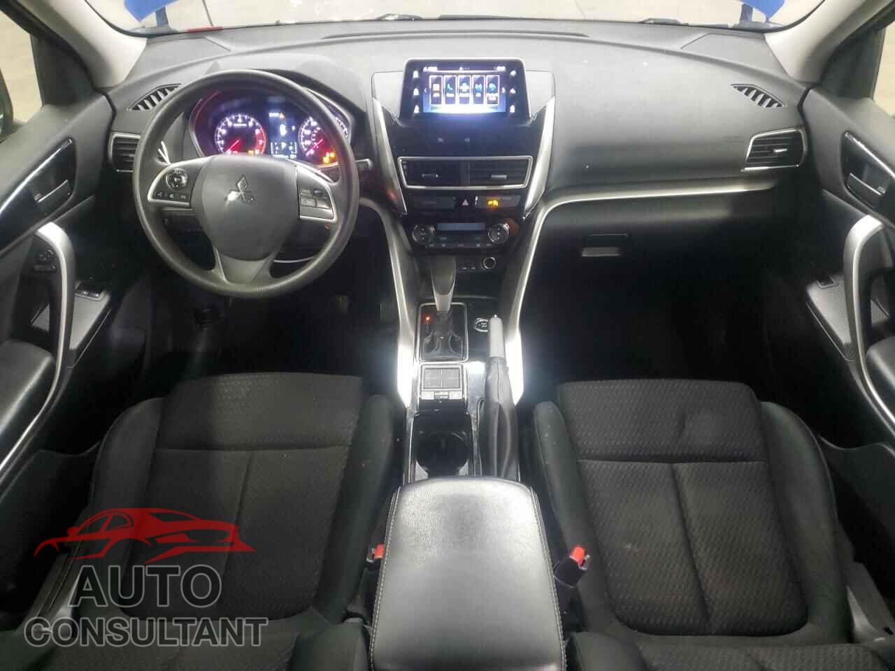 MITSUBISHI ECLIPSE 2018 - JA4AT4AA8JZ046953