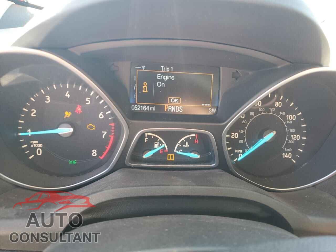 FORD ESCAPE 2017 - 1FMCU0GDXHUC47181