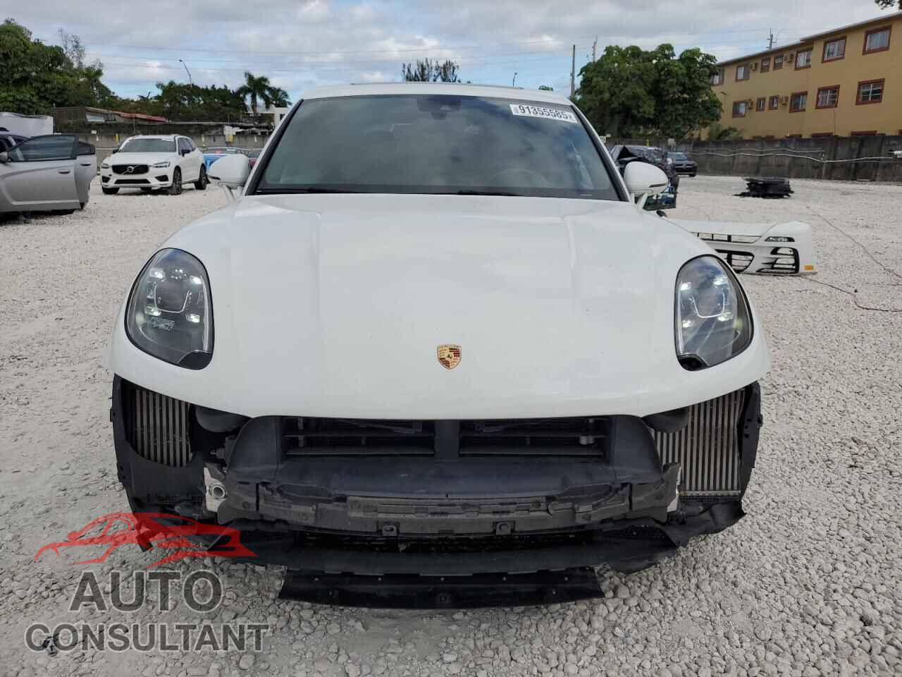 PORSCHE MACAN 2018 - WP1AG2A51JLB64376