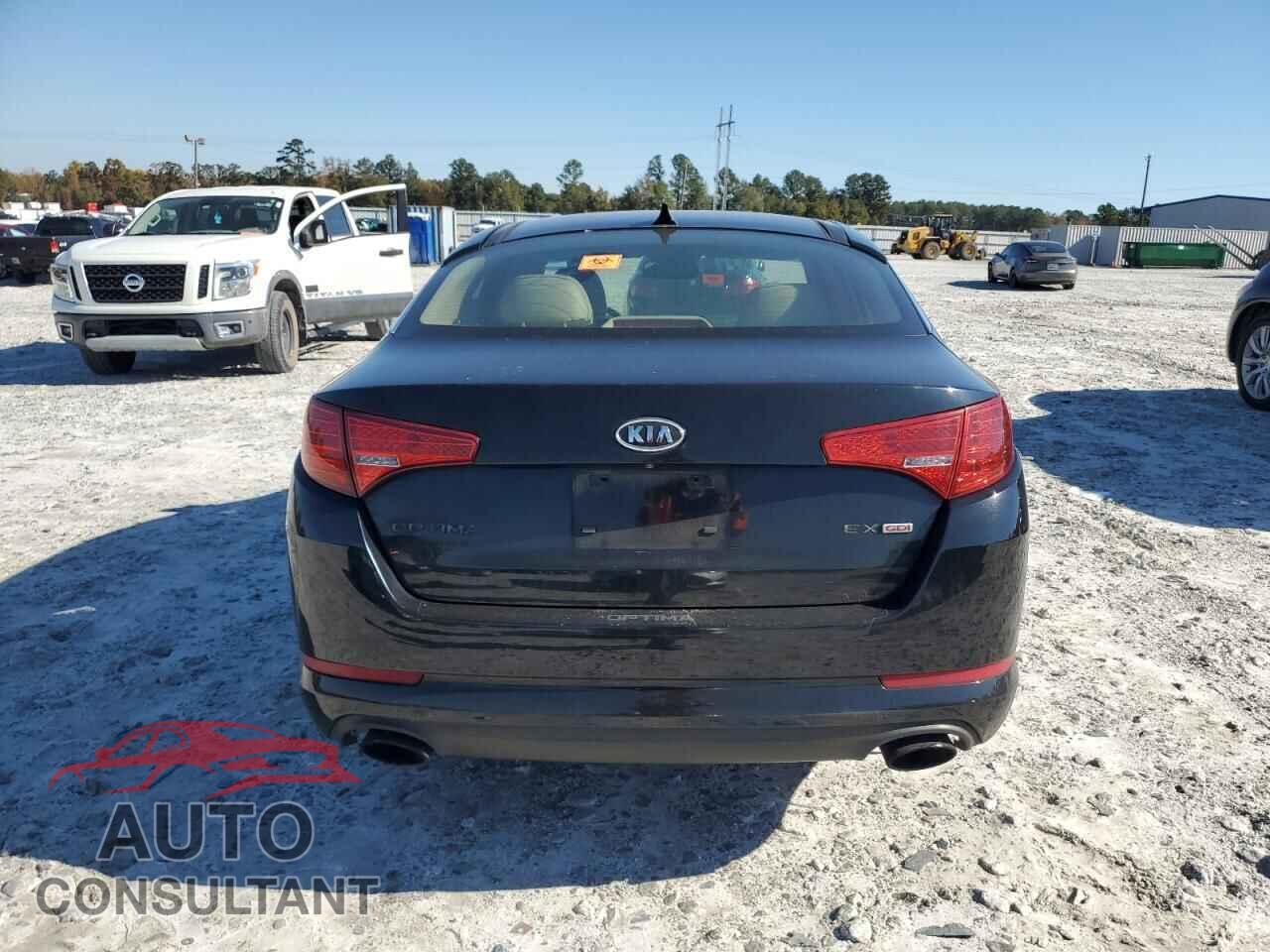 KIA OPTIMA 2011 - KNAGN4A75B5095144