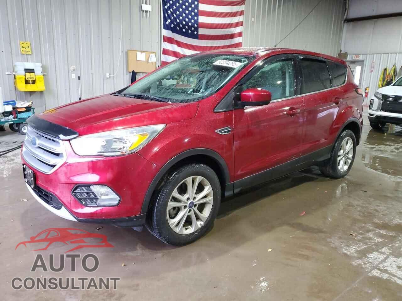 FORD ESCAPE 2017 - 1FMCU0G98HUC99081
