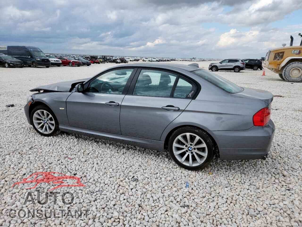 BMW 3 SERIES 2011 - WBAPH7C50BE677351
