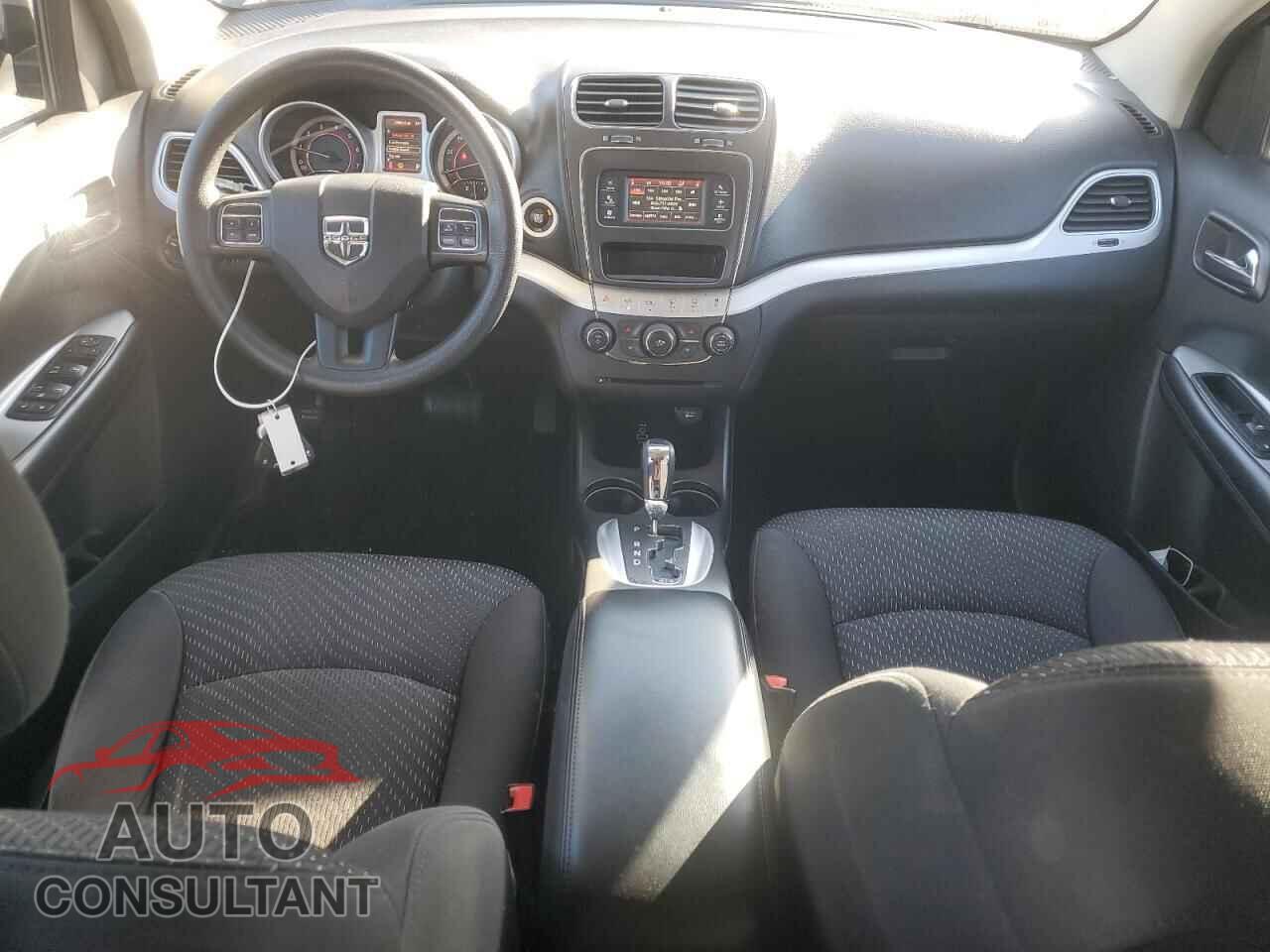 DODGE JOURNEY 2017 - 3C4PDCBB7HT648193